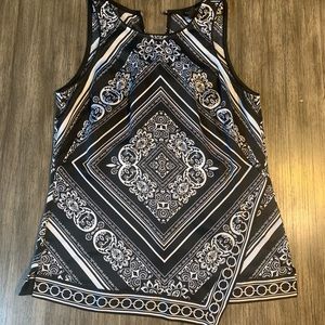 Women’s tops n bottom selling as a bundle !!!!!!!